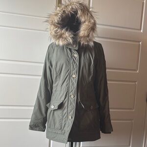 Hollister Ultimate Puffer Collection‎